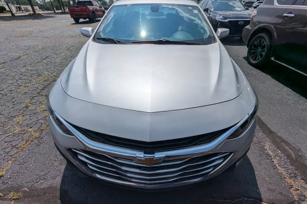2020 Chevrolet Malibu 1LT photo 1