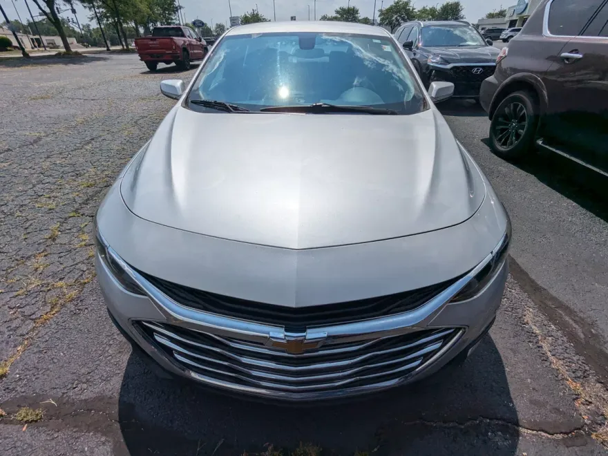 2020 Chevrolet Malibu 1LT photo 1