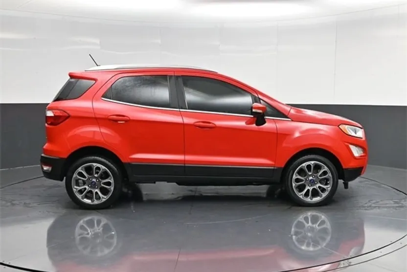 2020 Ford EcoSport Titanium photo 1