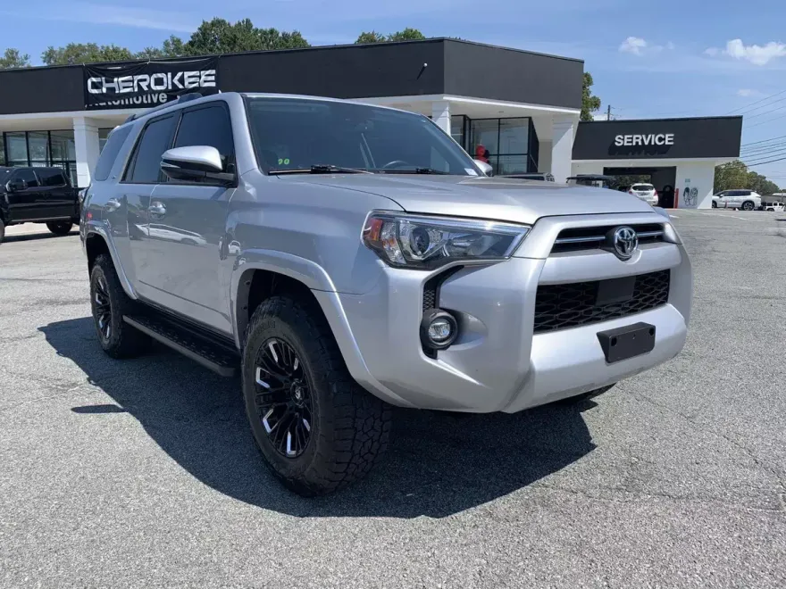 2023 Toyota 4Runner SR5 Premium photo 1