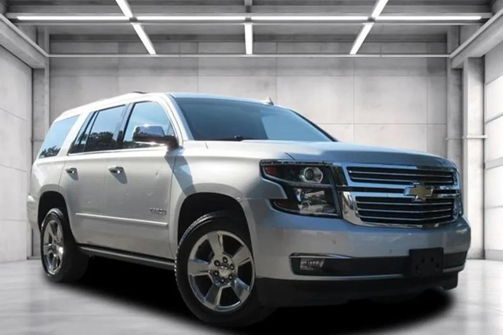 2018 Chevrolet Tahoe Premier photo 1