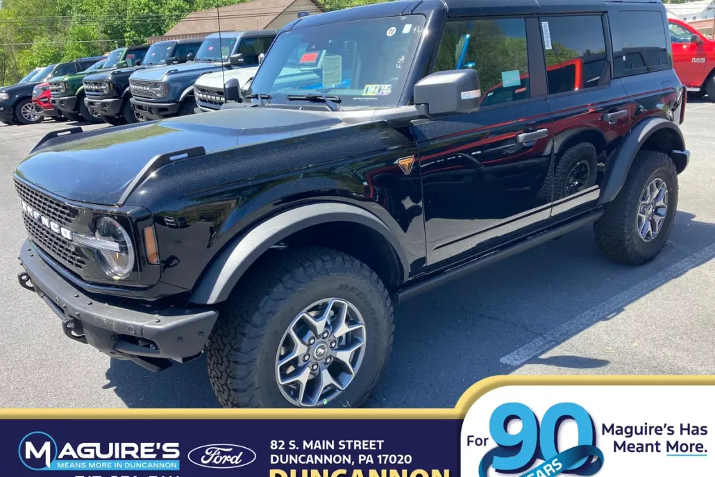 2025 Ford Bronco Badlands photo 1