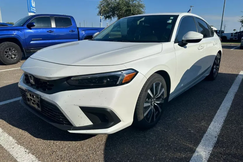 2022 Honda Civic Hatchback EX-L photo 1