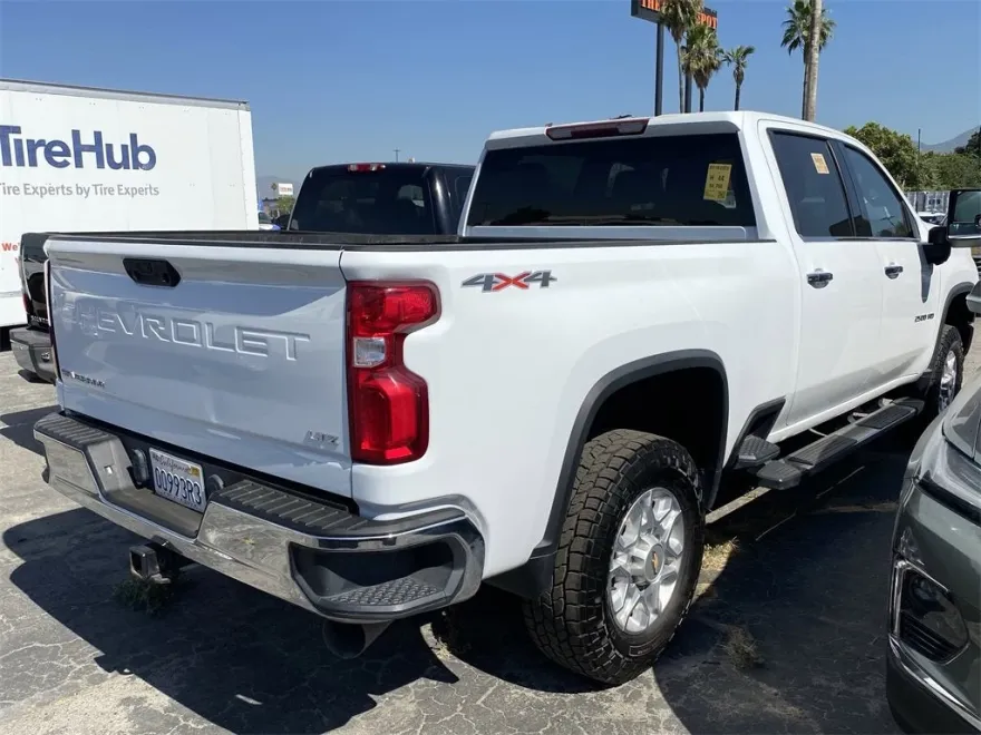 2021 Chevrolet Silverado 2500HD LTZ photo 1