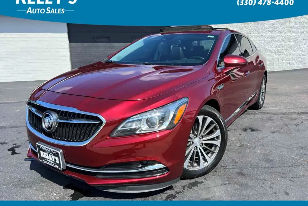 2017 Buick LaCrosse Premium photo 1