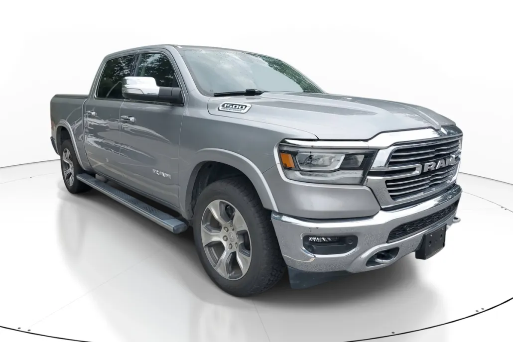 2022 Ram 1500 Laramie photo 1