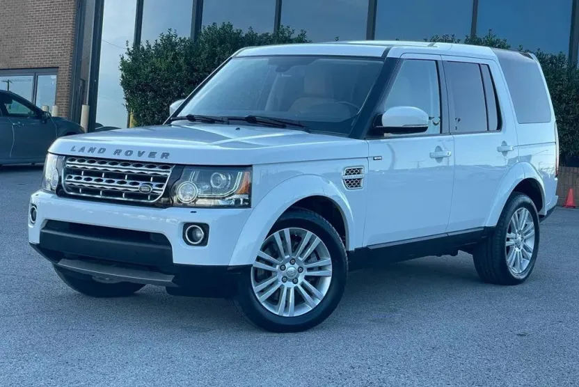 2014 Land Rover LR4 HSE photo 1