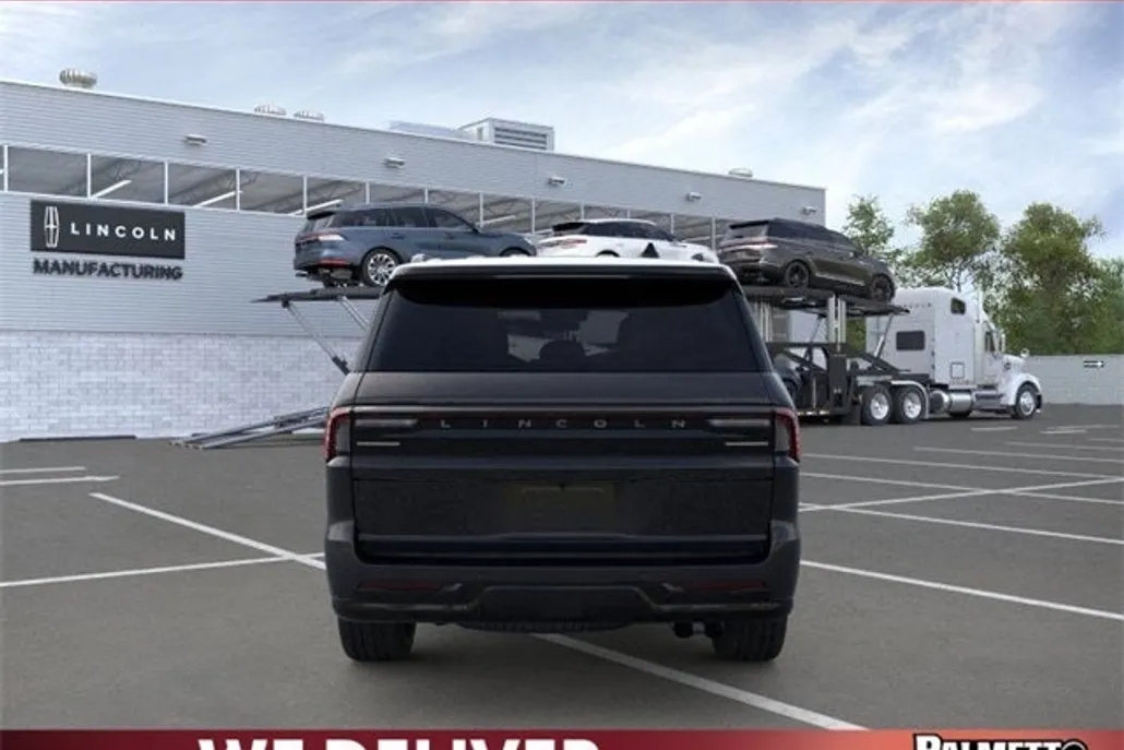2025 Lincoln Navigator Reserve photo 1