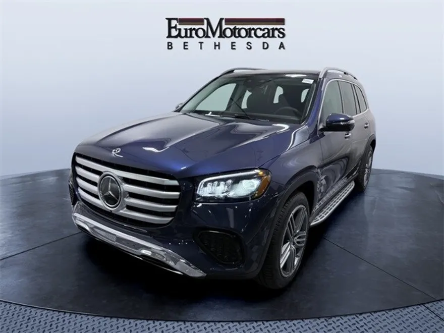 2026 Mercedes Benz GLS 450 4MATIC photo 1