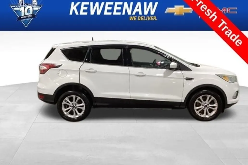 2017 Ford Escape SE photo 1