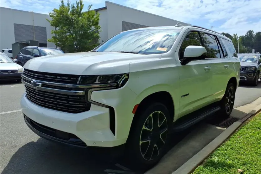 2021 Chevrolet Tahoe RST photo 1