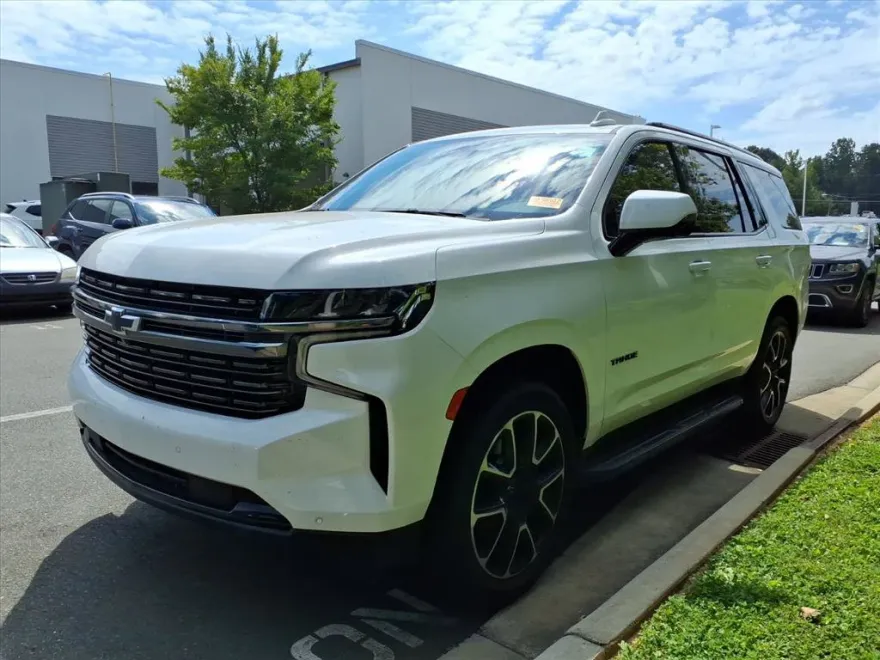 2021 Chevrolet Tahoe RST photo 1