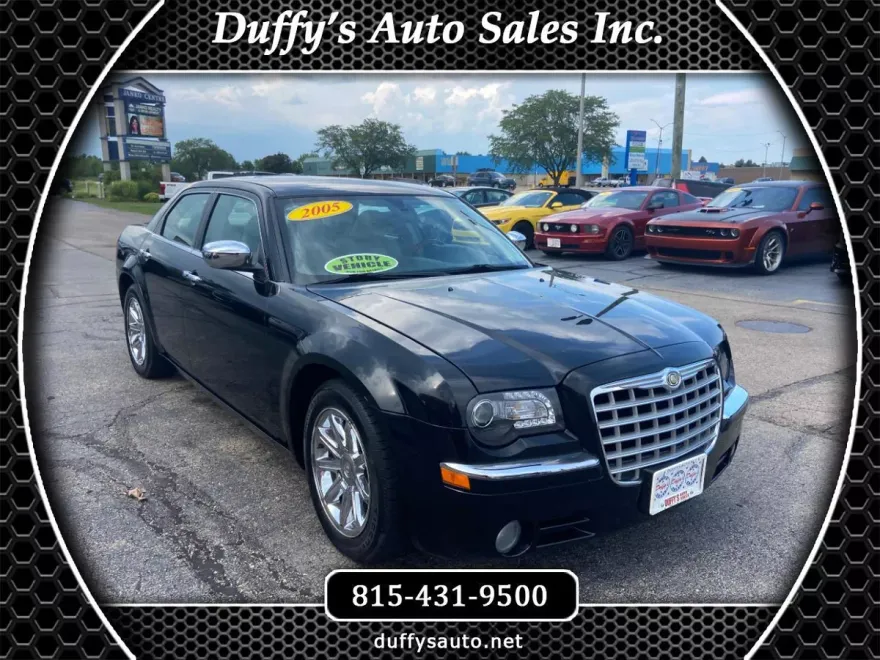 2005 Chrysler 300 C photo 1