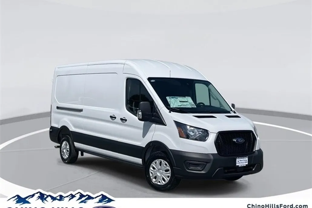 2025 Ford Transit photo 1