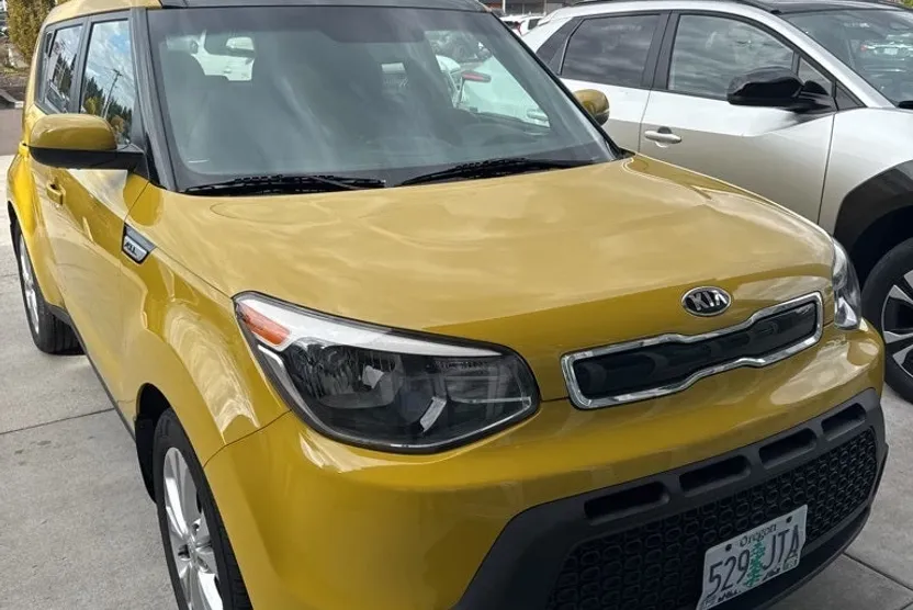 2015 Kia Soul Plus photo 1