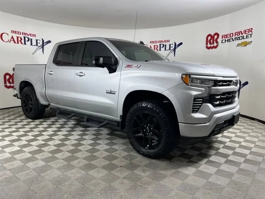 2022 Chevrolet Silverado 1500 RST photo 1
