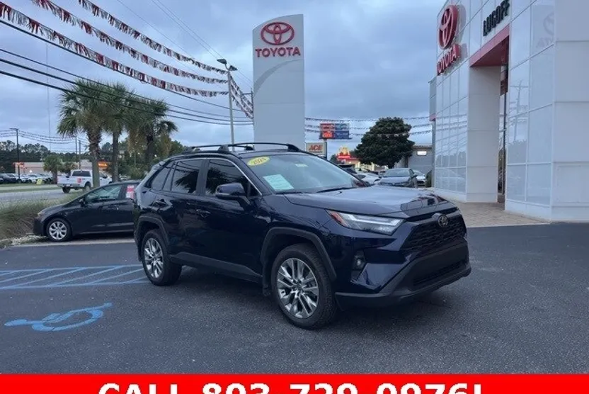 2024 Toyota RAV4 XLE Premium photo 1