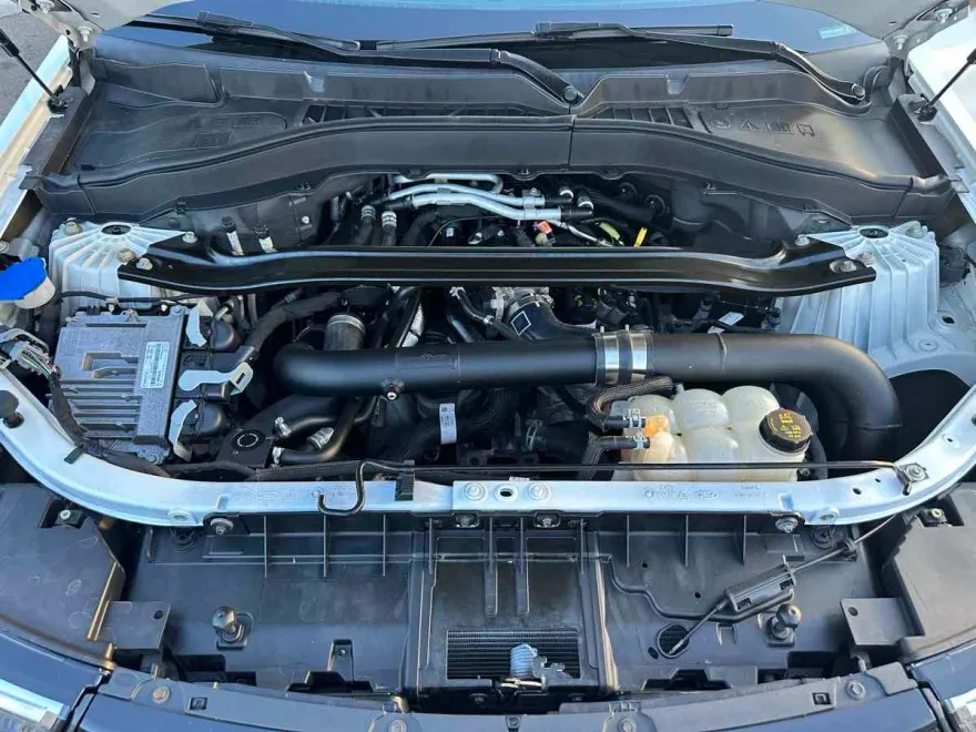 2020 Ford Explorer ST photo 1