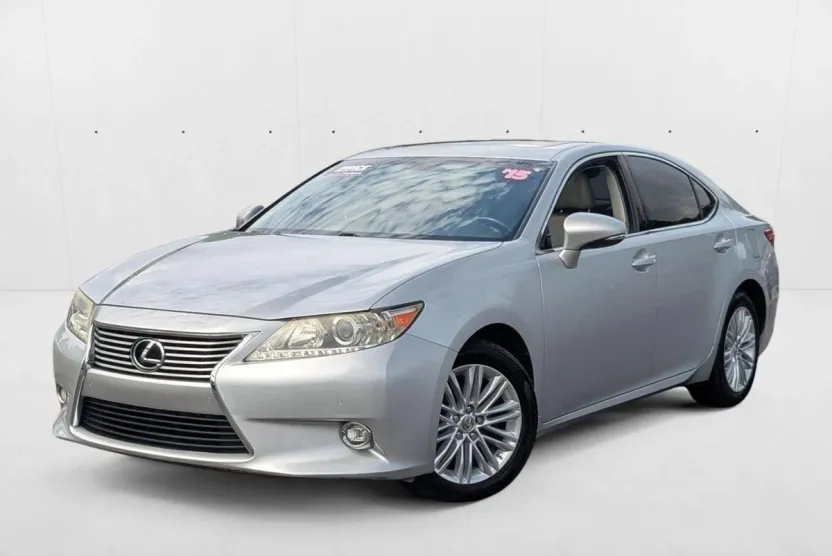 2015 Lexus ES 350 photo 1