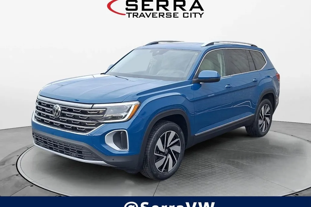 2025 Volkswagen Atlas SEL photo 1