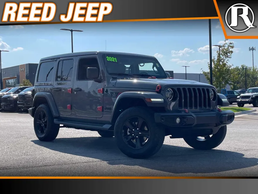 2021 Jeep Wrangler Unlimited Sahara Altitude photo 1