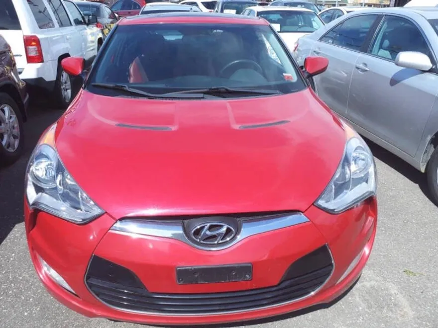 2012 Hyundai Veloster Base photo 1