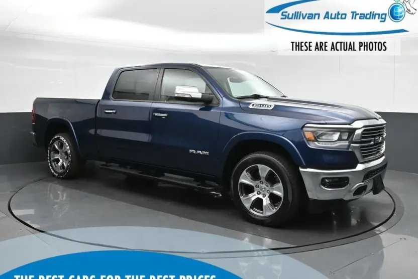 2022 Ram 1500 Laramie photo 1