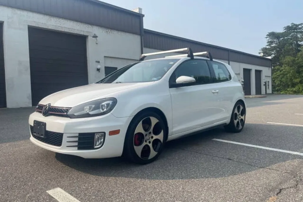 2012 Volkswagen Golf GTI photo 1