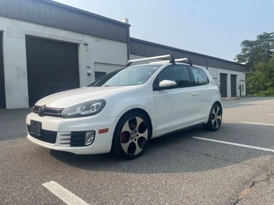 2012 Volkswagen Golf GTI photo 1