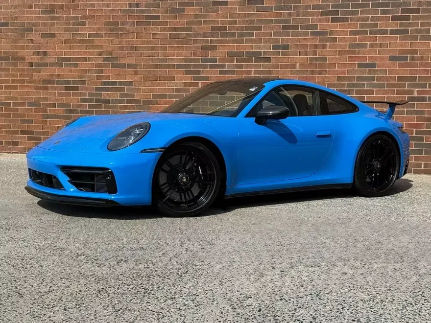 2022 Porsche 911 4 GTS photo 1