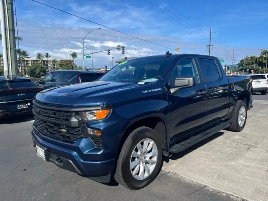 2022 Chevrolet Silverado 1500 Custom photo 1