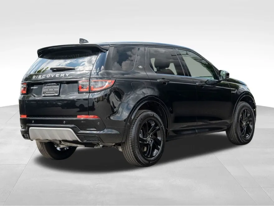 2025 Land Rover Discovery Sport S photo 1