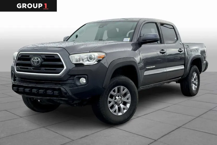 2019 Toyota Tacoma SR5 photo 1