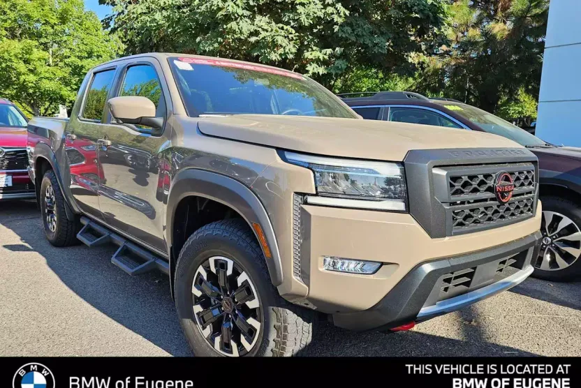 2023 Nissan Frontier PRO-4X photo 1
