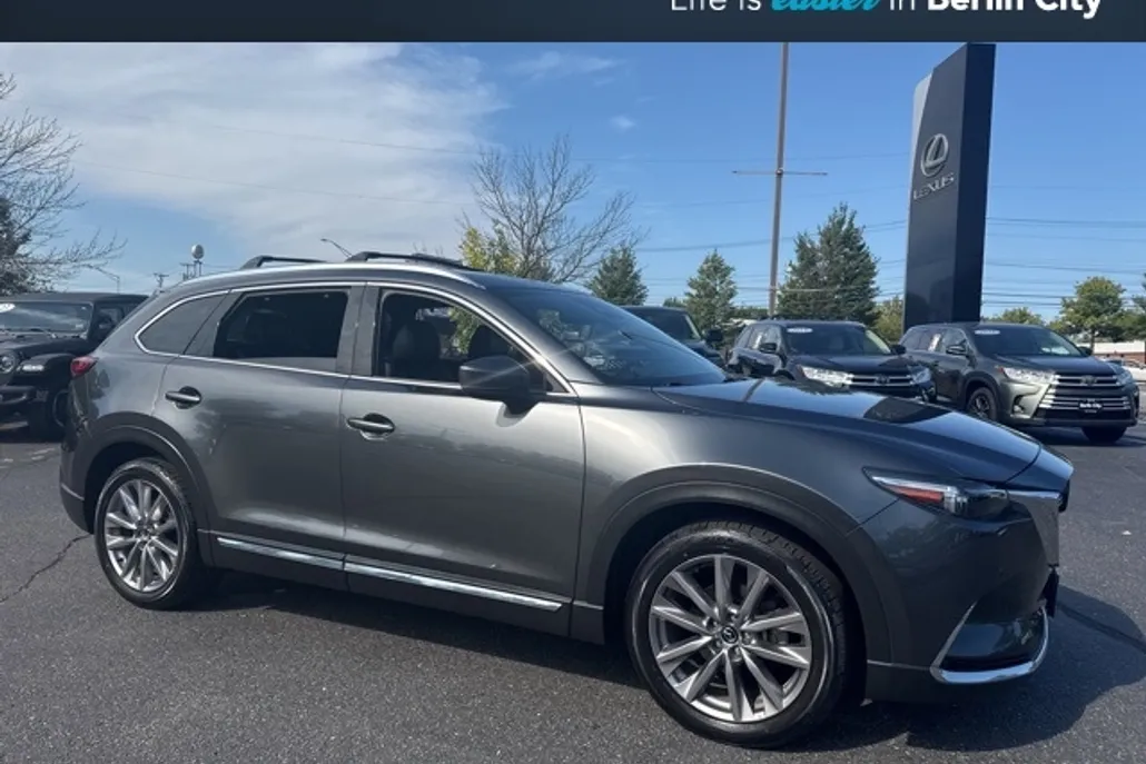 2023 Mazda CX-9 Grand Touring photo 1