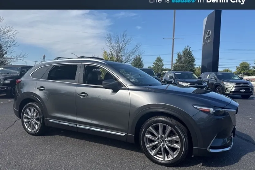2023 Mazda CX-9 Grand Touring photo 1