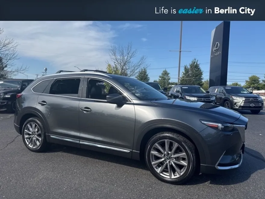 2023 Mazda CX-9 Grand Touring photo 1