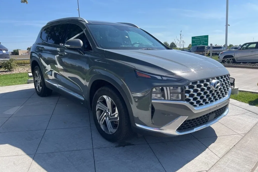 2022 Hyundai Santa Fe SEL Premium photo 1