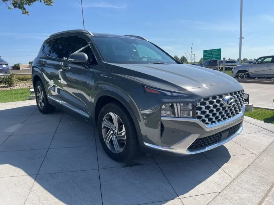 2022 Hyundai Santa Fe SEL Premium photo 1