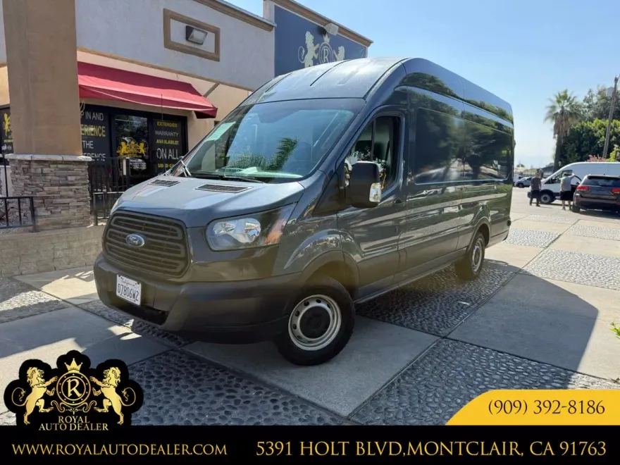 2019 Ford Transit Van photo 1