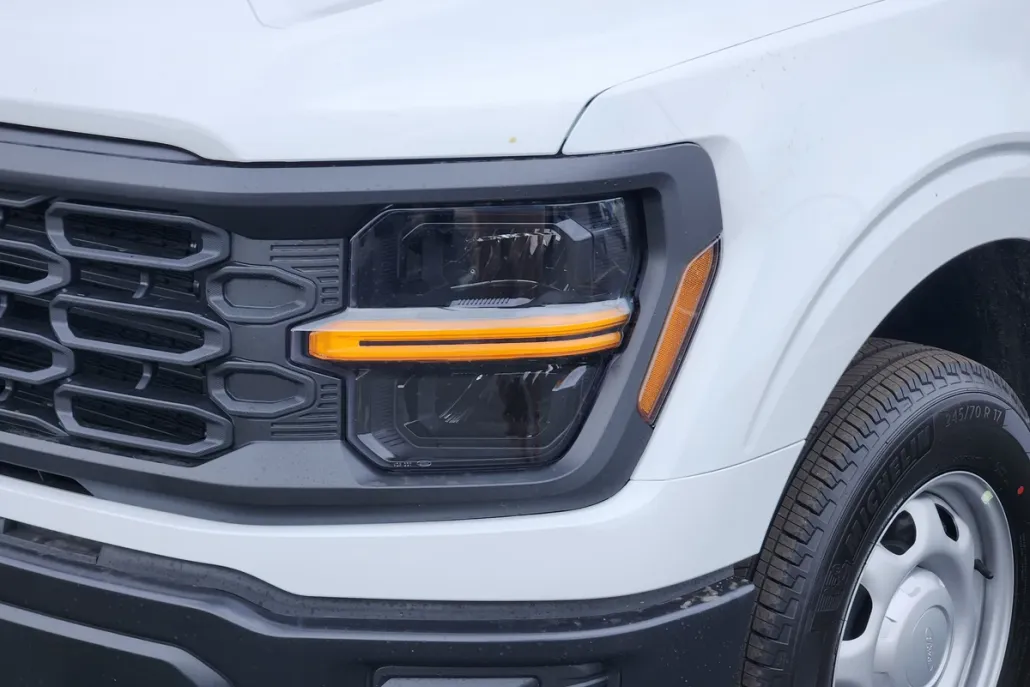 2025 Ford F-150 XL photo 1