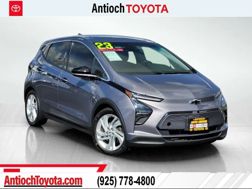 2023 Chevrolet Bolt EV 1LT photo 1