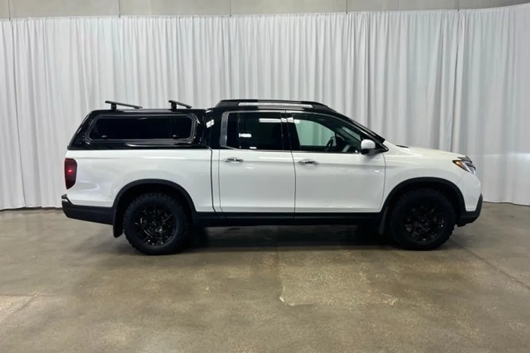 2019 Honda Ridgeline RTL-E photo 1