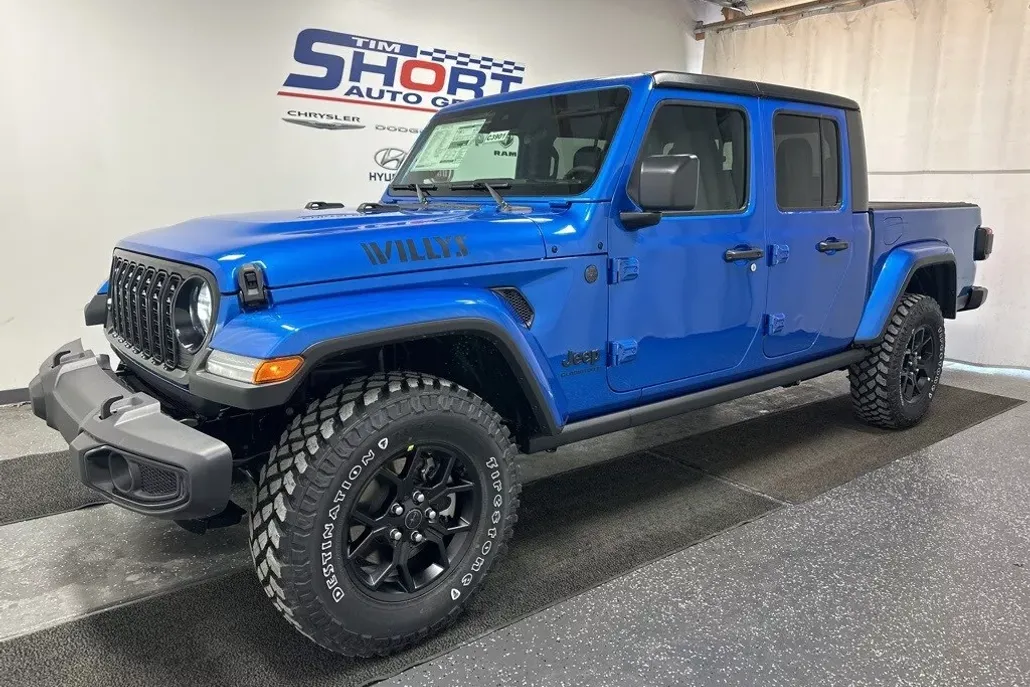 2025 Jeep Gladiator Willys photo 1