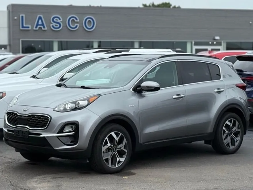 2021 Kia Sportage EX photo 1