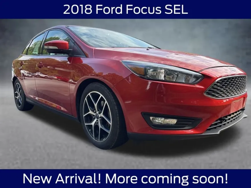 2018 Ford Focus SEL photo 1