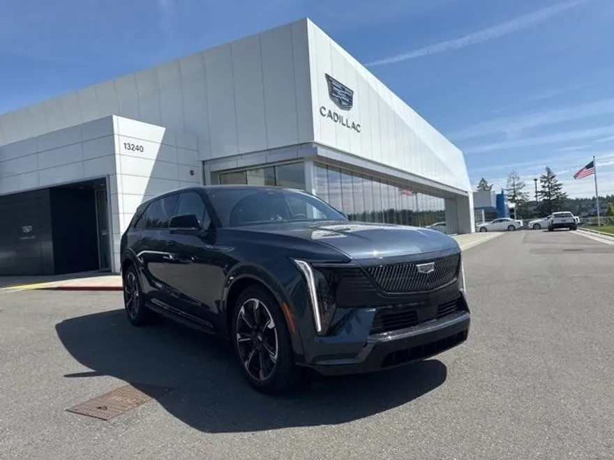 2025 Cadillac Escalade IQ Sport photo 1