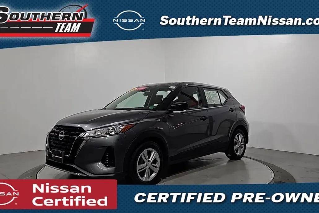 2023 Nissan Kicks S photo 1