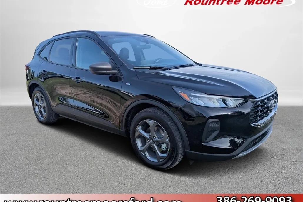 2025 Ford Escape ST-Line photo 1