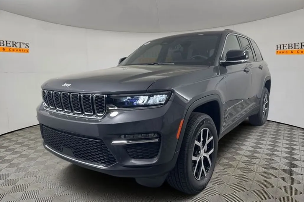 2025 Jeep Grand Cherokee Limited photo 1